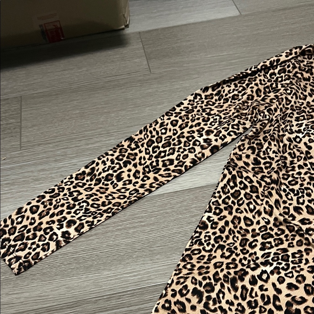 Premise Brown Leopard Print Blouse - Picture 4 of 7